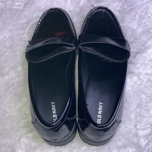 NWT OLD NAVY 9.5 Unisex Black Shiny Patent Chunky Loafers - Picture 9 of 11